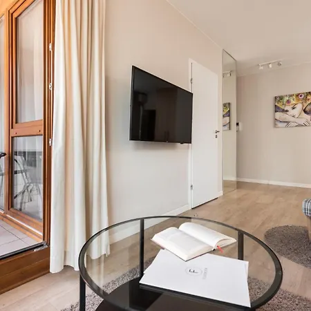 Apartman Flatbook - Center Torunska 145,167 *