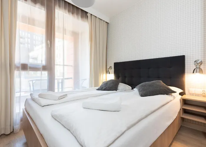 Flatbook - Center Torunska 145,167